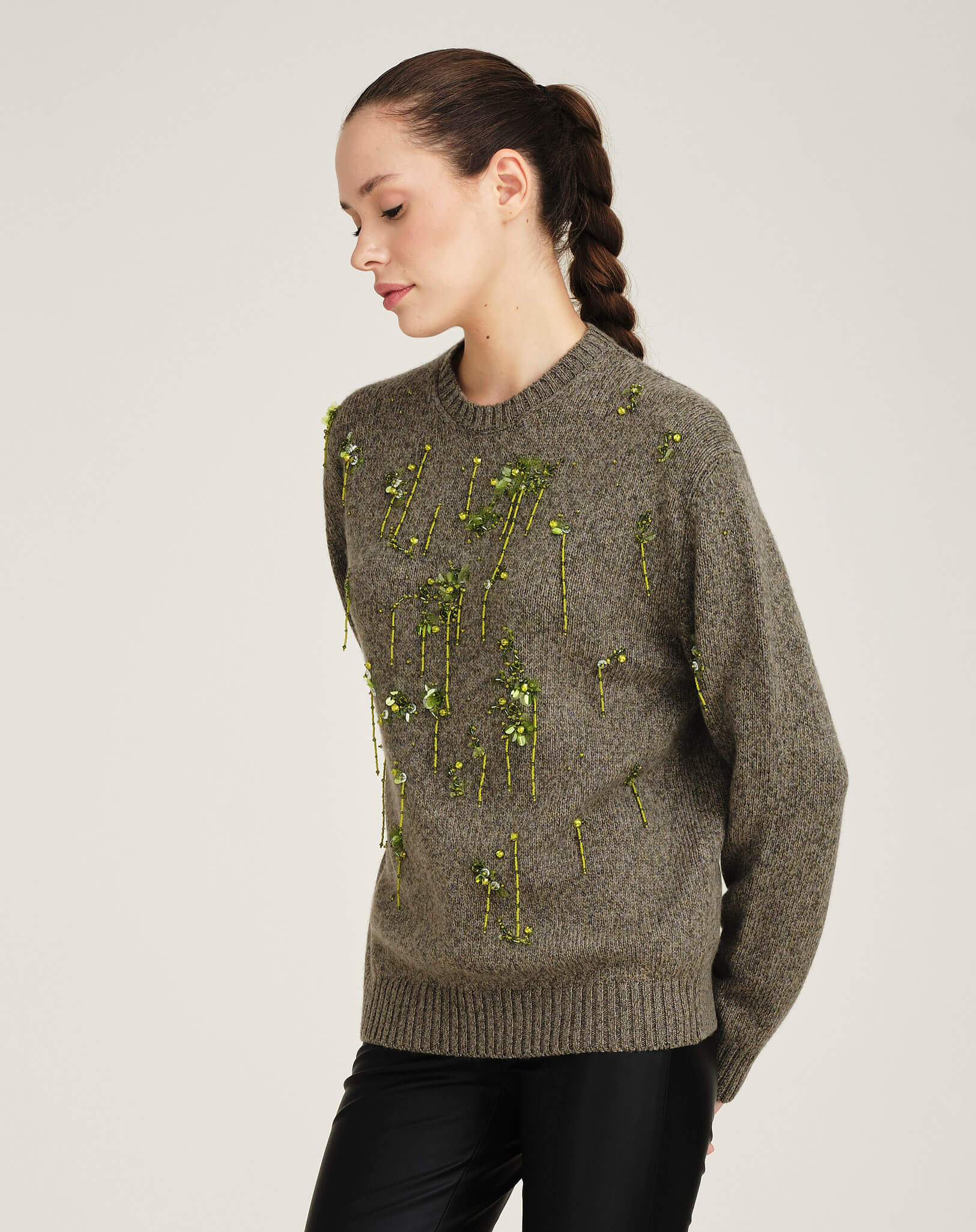 Prada- Floral Embellished Crewneck Knit Sweater in Grey IT42